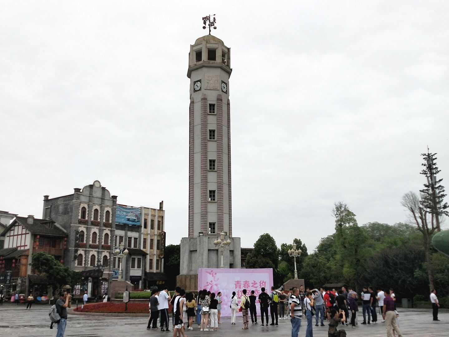 重庆民国街有些什么特色吸引那么多人来拍电影